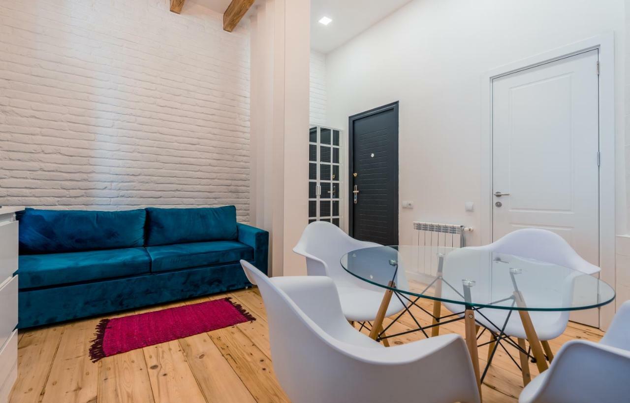 Irina'S Cozy Apartment #21 Tbilisi Bagian luar foto